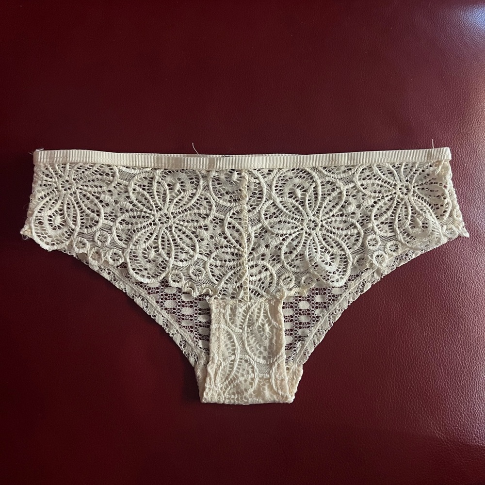 Cream Lace Bikini Briefs